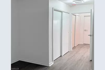 19 Van Rensselear St #4, Belleville, NJ 07109 - Photo 6