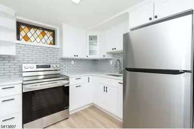 100 Lakeview Ave #1B, Clifton, NJ 07011 - Photo 6