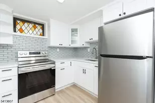 100 Lakeview Ave, Clifton, NJ 07011 - Photo 6