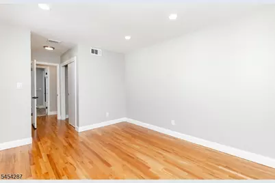 100 Lakeview Ave #1A, Clifton, NJ 07011 - Photo 12