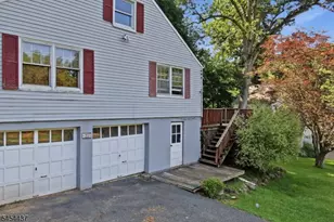 15 Roosevelt Ave, Washington Township, NJ 07865 - Photo 4