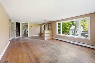 15 Roosevelt Ave, Washington Township, NJ 07865 - Photo 6