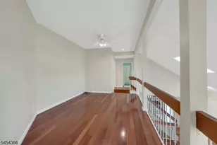 148 Linda Ln, Edison Twp., NJ 08820 - Photo 14