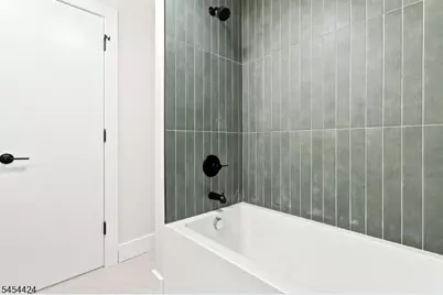 23 Buckingham Rd, West Orange Township, NJ 07052 - Photo 24
