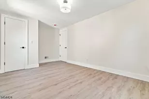 23 Buckingham Rd, West Orange Township, NJ 07052 - Photo 12
