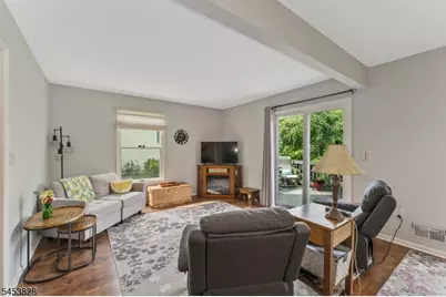 28 Pond Ridge Dr, Clinton, NJ 08809 - Photo 20