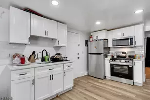 25 Belmont Ave, Paterson, NJ 07522 - Photo 10