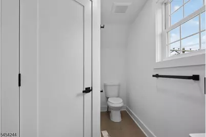 196 Taylor St #2, Orange, NJ 07050 - Photo 16