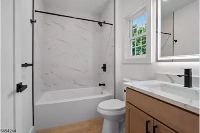 196 Taylor St #2, Orange, NJ 07050 - Photo 12