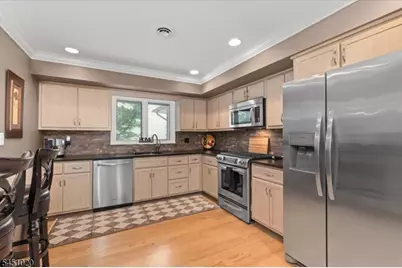 46 Littlebrook Rd, Springfield, NJ 07081 - Photo 12