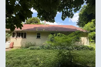 37 Hope Rd, Liberty Township, NJ 07838 - Photo 2