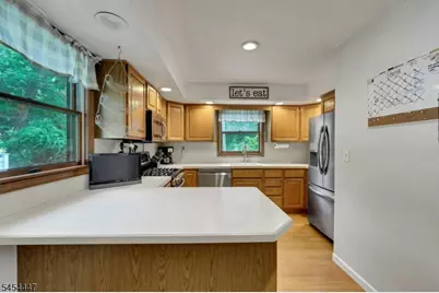 416 Lakeview Ave, Ringwood, NJ 07456 - Photo 6