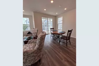 735 Station Rd, Dunellen, NJ 08812 - Photo 10