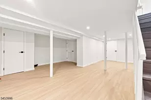 64 Montague Pl, Montclair, NJ 07042 - Photo 14