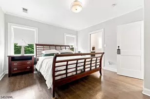 64 Montague Pl, Montclair, NJ 07042 - Photo 6