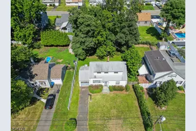 442 Oakridge Ave, North Plainfield, NJ 07063 - Photo 4