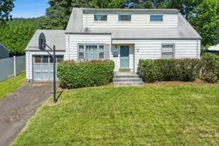 442 Oakridge Ave, North Plainfield, NJ 07063 - Photo 1