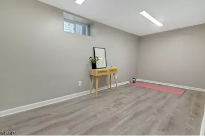 30 Tichenor Pl, Montclair, NJ 07042 - Photo 24