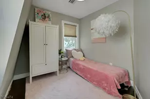 30 Tichenor Pl, Montclair, NJ 07042 - Photo 20