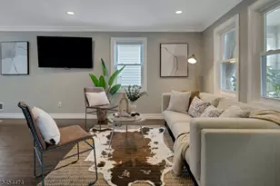30 Tichenor Pl, Montclair, NJ 07042 - Photo 6