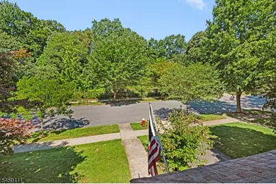 125 Hawthorne Ave, Glen Ridge, NJ 07028 - Photo 18