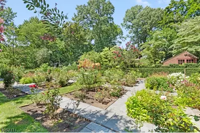 125 Hawthorne Ave, Glen Ridge, NJ 07028 - Photo 30
