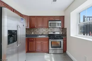 232 Shephard Ave, Newark, NJ 07112 - Photo 16