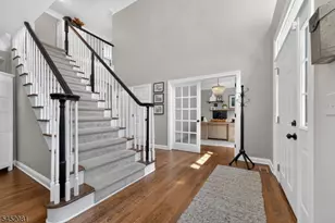 16 Meadowview Dr, Lopatcong Township, NJ 08865 - Photo 4