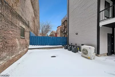 52 James St #3, Newark, NJ 07102 - Photo 18