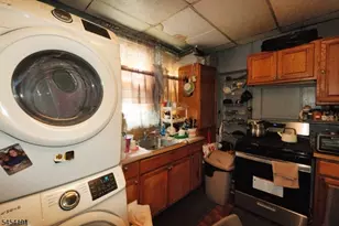 1 Western Pkwy, Irvington, NJ 07111 - Photo 26