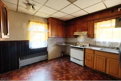 1 Western Pkwy, Irvington, NJ 07111 - Photo 8
