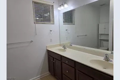 605 Lopez Ln, Morris Plains, NJ 07950 - Photo 12