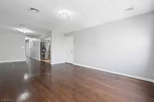 725 S 19th St, Newark, NJ 07103 - Photo 14