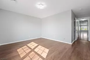 725 S 19th St, Newark, NJ 07103 - Photo 20