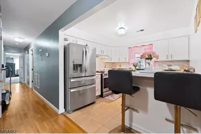 725 S 19th St, Newark, NJ 07103 - Photo 4