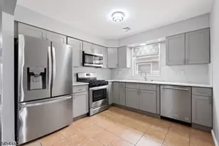 725 S 19th St, Newark, NJ 07103 - Photo 16