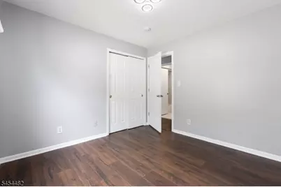 725 S 19th St, Newark, NJ 07103 - Photo 18