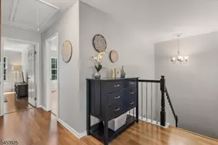 404 Timberbrooke Dr, Bedminster Township, NJ 07921 - Photo 18