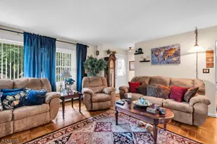 221 Ohio Ave, Pohatcong Township, NJ 08865 - Photo 8