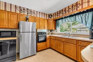 221 Ohio Ave, Pohatcong Township, NJ 08865 - Photo 18