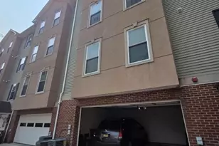 564 52nd St, West New York, NJ 07093 - Photo 2
