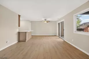1 Sundance Ct, Vernon, NJ 07462 - Photo 10