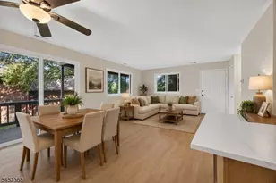 1 Sundance Ct, Vernon, NJ 07462 - Photo 8