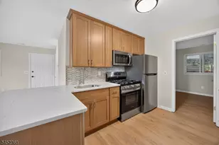 1 Sundance Ct, Vernon, NJ 07462 - Photo 1