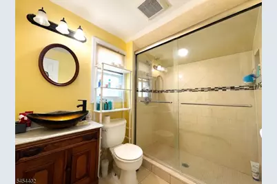 635 Robinson Ter, Union Township, NJ 07083 - Photo 10