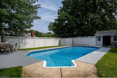 4 W Circuit Dr, Roxbury Township, NJ 07876 - Photo 36