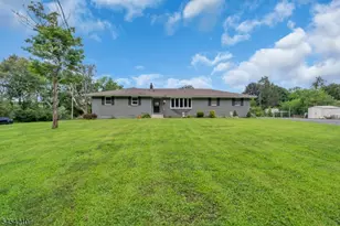 196 Asbury Anderson Rd, Franklin Township, NJ 08802 - Photo 36