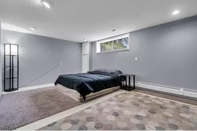 196 Asbury Anderson Road, Franklin Township, NJ 08802 - Photo 22