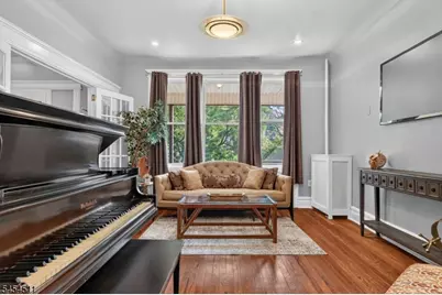 11 Stengel Ave, Newark, NJ 07112 - Photo 10