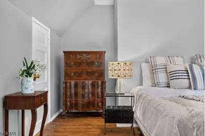 11 Stengel Ave, Newark, NJ 07112 - Photo 36